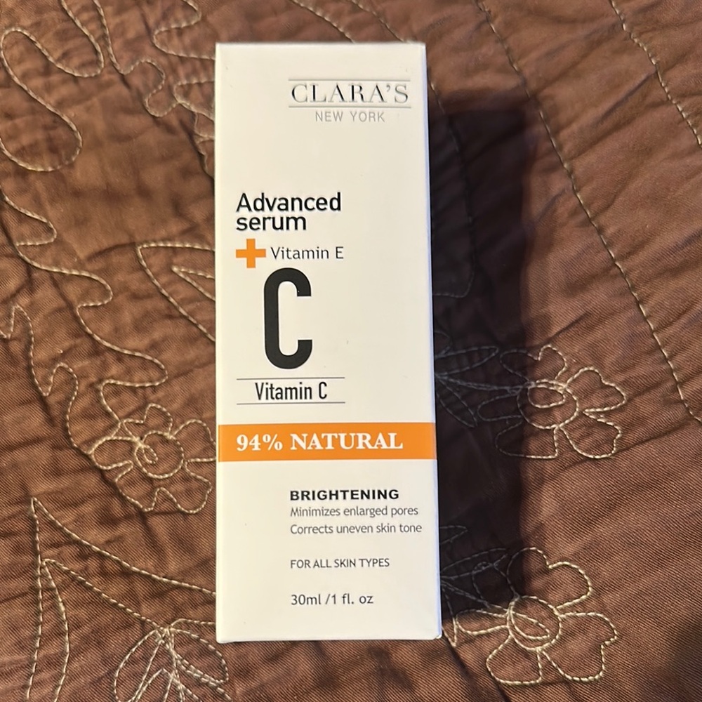 Advanced Serum with Vitamin C - White and Orange